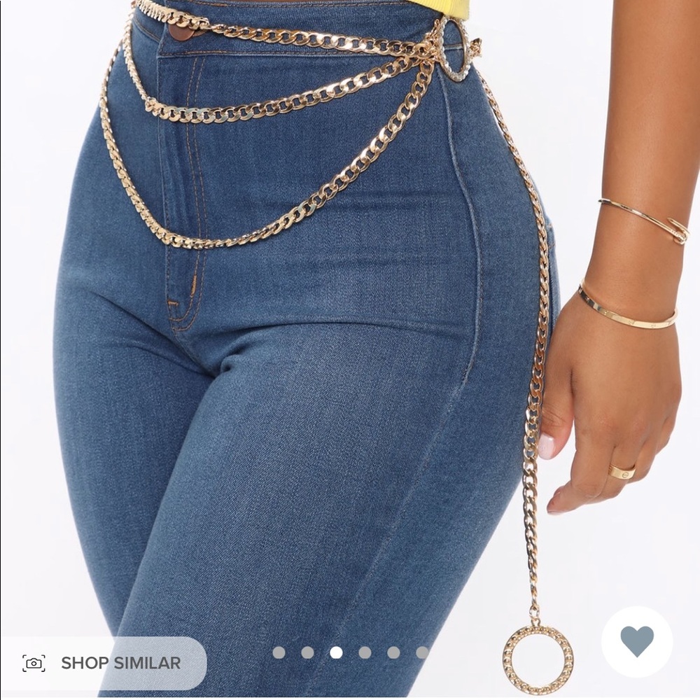Fashion Nova Sahara Tent Chain Belt